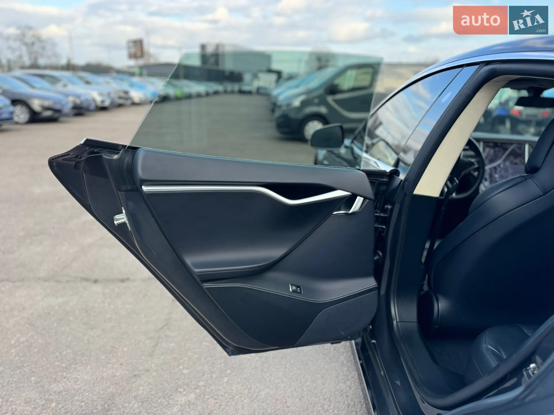 2017 Tesla Model S - мініатюра 44