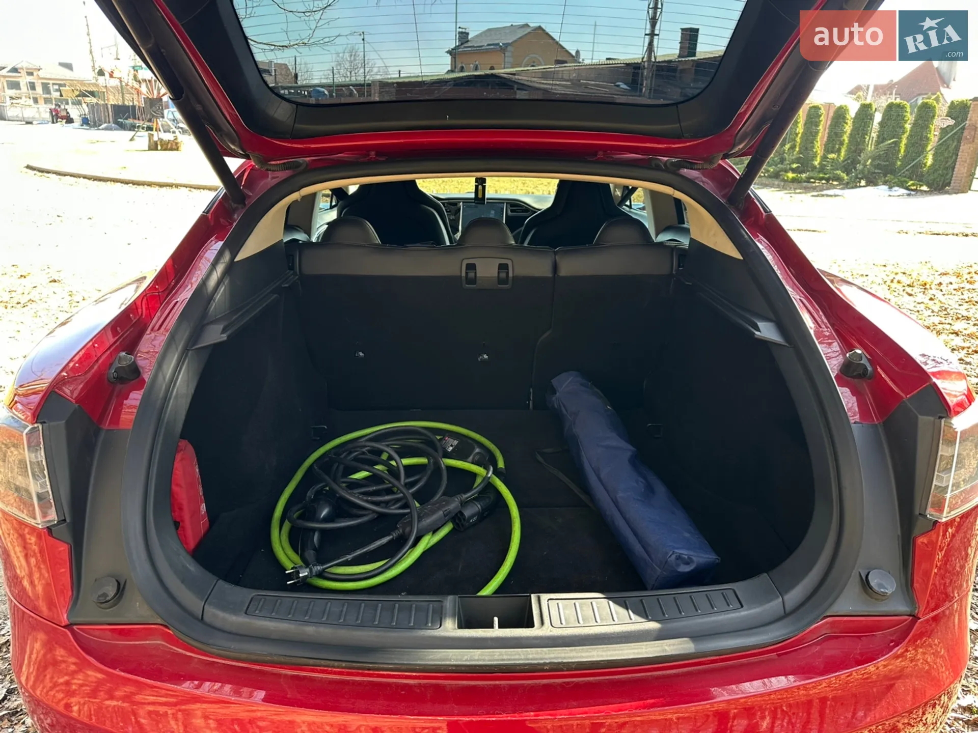 2014 Tesla Model S - мініатюра 5