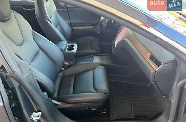 Лифтбек Tesla Model S 2020 в Одессе