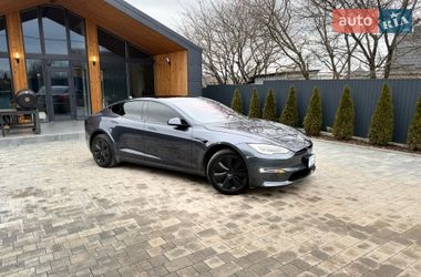 Лифтбек Tesla Model S 2021 в Виннице