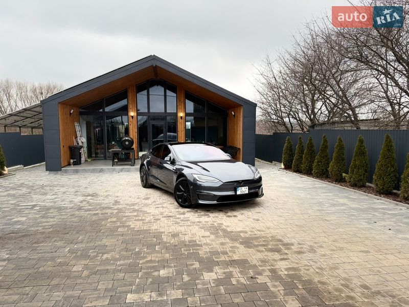 Лифтбек Tesla Model S 2021 в Виннице