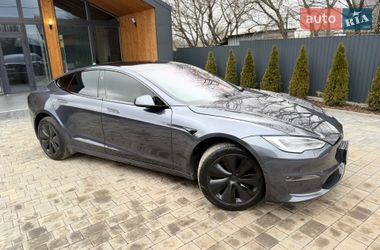 Лифтбек Tesla Model S 2021 в Виннице