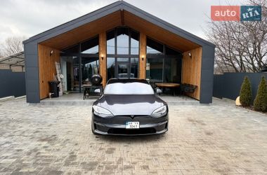 Лифтбек Tesla Model S 2021 в Виннице