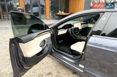 Лифтбек Tesla Model S 2021 в Виннице