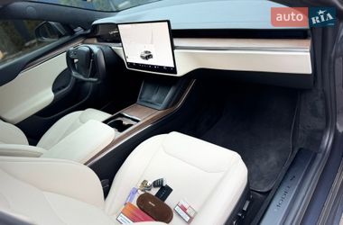 Лифтбек Tesla Model S 2021 в Виннице