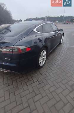 Лифтбек Tesla Model S 2013 в Житомире