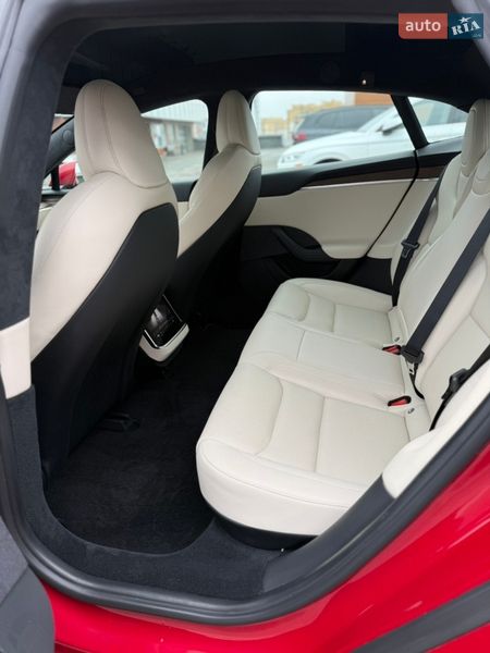 Лифтбек Tesla Model S 2022 в Петропавловской Борщаговке фото 36 Лифтбек Tesla Model S 2022 в Петропавловской Борщаговке