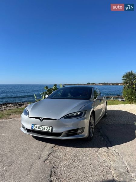 2017 Tesla Model-S, VIN 5YJSA1E26HF210783:plate — фото 1 (autoria)