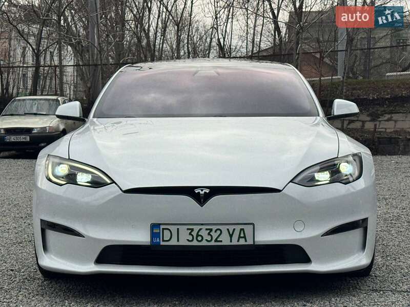 Ліфтбек Tesla Model S 2021 в Дніпрі