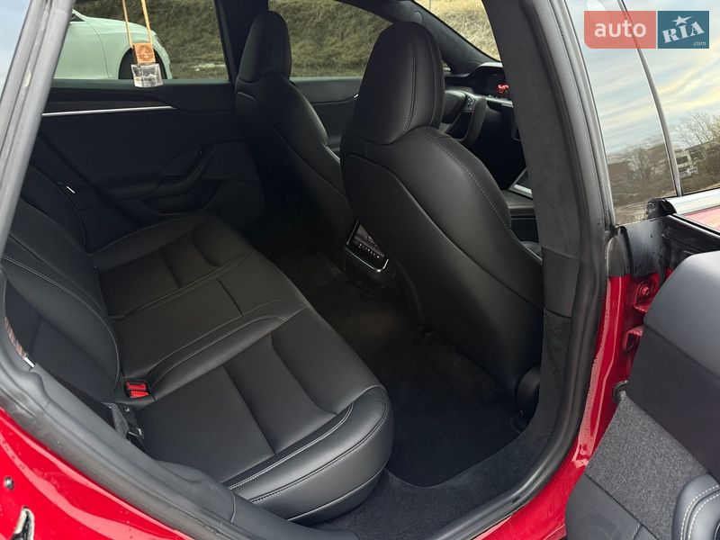 Лифтбек Tesla Model S 2021 в Львове фото 48 Лифтбек Tesla Model S 2021 в Львове