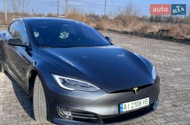 Лифтбек Tesla Model S 2018 в Борисполе