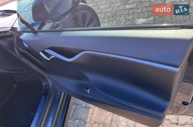 Лифтбек Tesla Model S 2018 в Борисполе