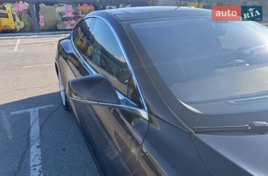 Лифтбек Tesla Model S 2014 в Киеве