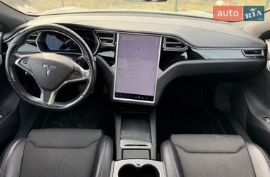 Лифтбек Tesla Model S 2018 в Городке