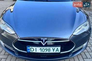 Лифтбек Tesla Model S 2014 в Гостомеле