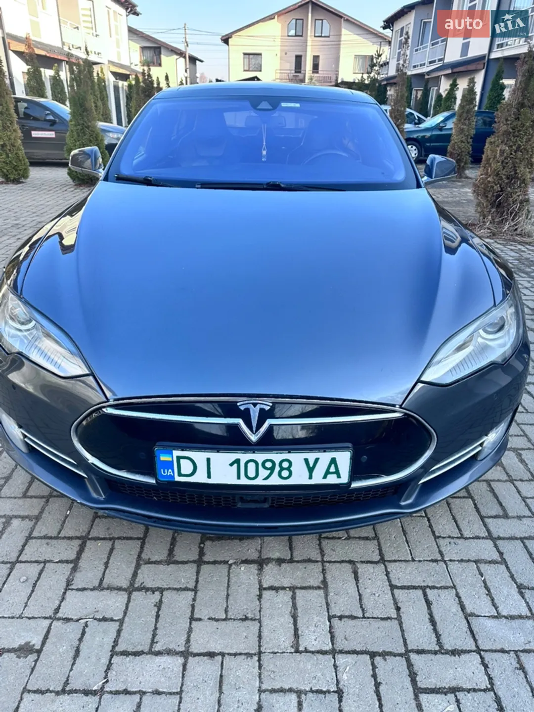 2014 Tesla Model S - мініатюра 4