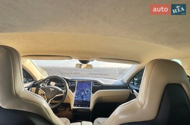 Лифтбек Tesla Model S 2015 в Киеве