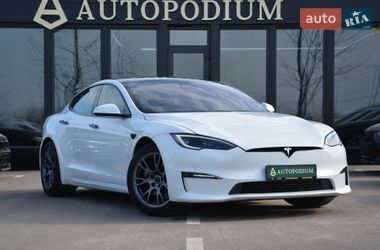 Лифтбек Tesla Model S 2022 в Киеве
