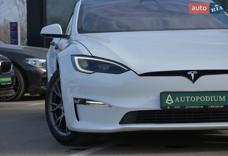 Лифтбек Tesla Model S 2022 в Киеве фото 3 Лифтбек Tesla Model S 2022 в Киеве