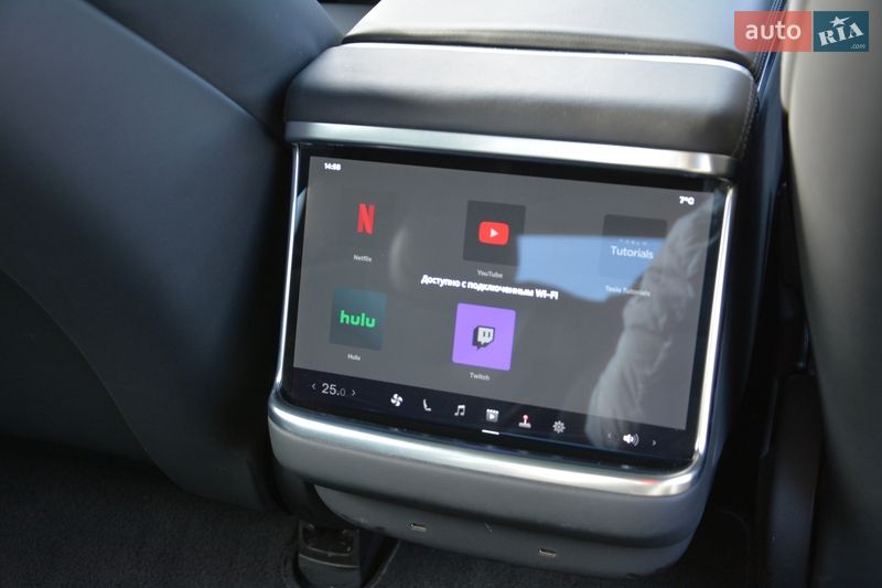 Лифтбек Tesla Model S 2022 в Киеве фото 60 Лифтбек Tesla Model S 2022 в Киеве