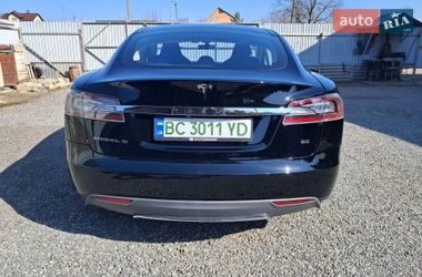 Лифтбек Tesla Model S 2014 в Радехове