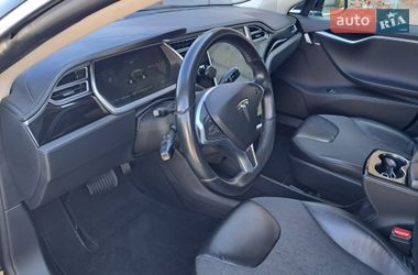 Лифтбек Tesla Model S 2014 в Радехове
