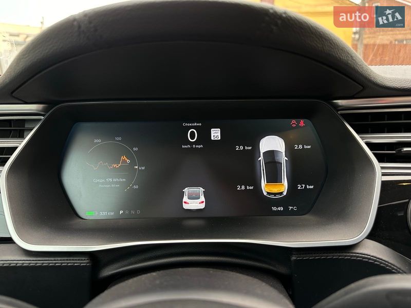Ліфтбек Tesla Model S 2015 в Вінниці