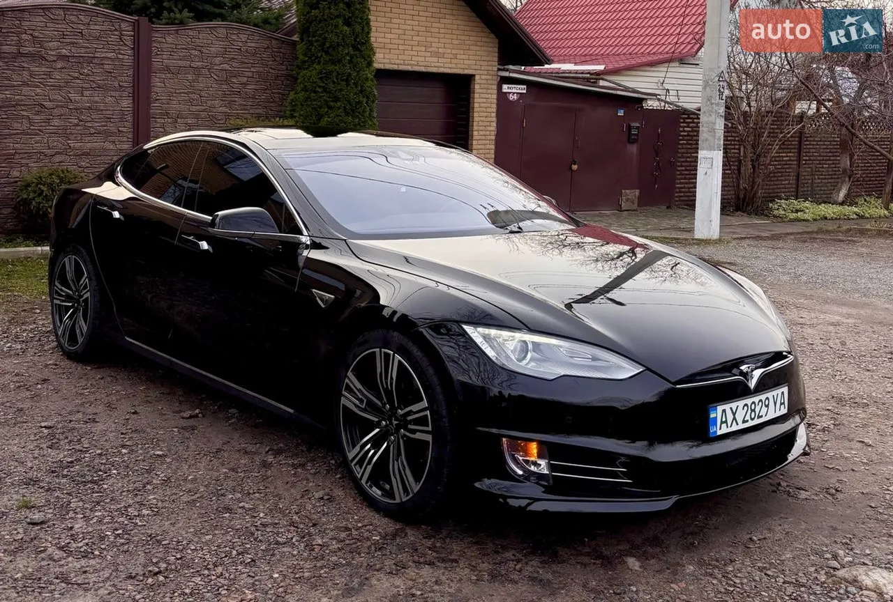 2015 Tesla Model S - мініатюра 11