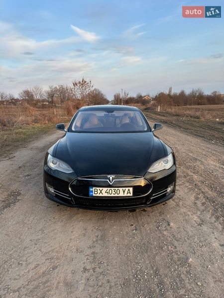 Tesla Model S 2012 Tesla Model S 2012