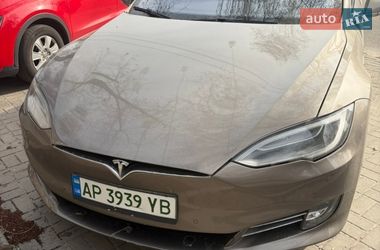 Ліфтбек Tesla Model S 2016 в Запоріжжі