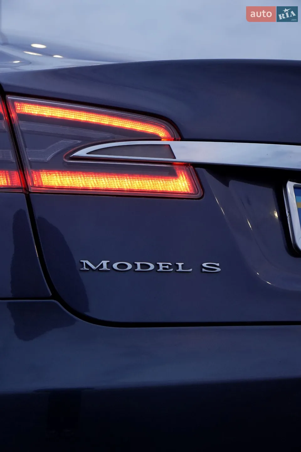 2015 Tesla Model S - мініатюра 9