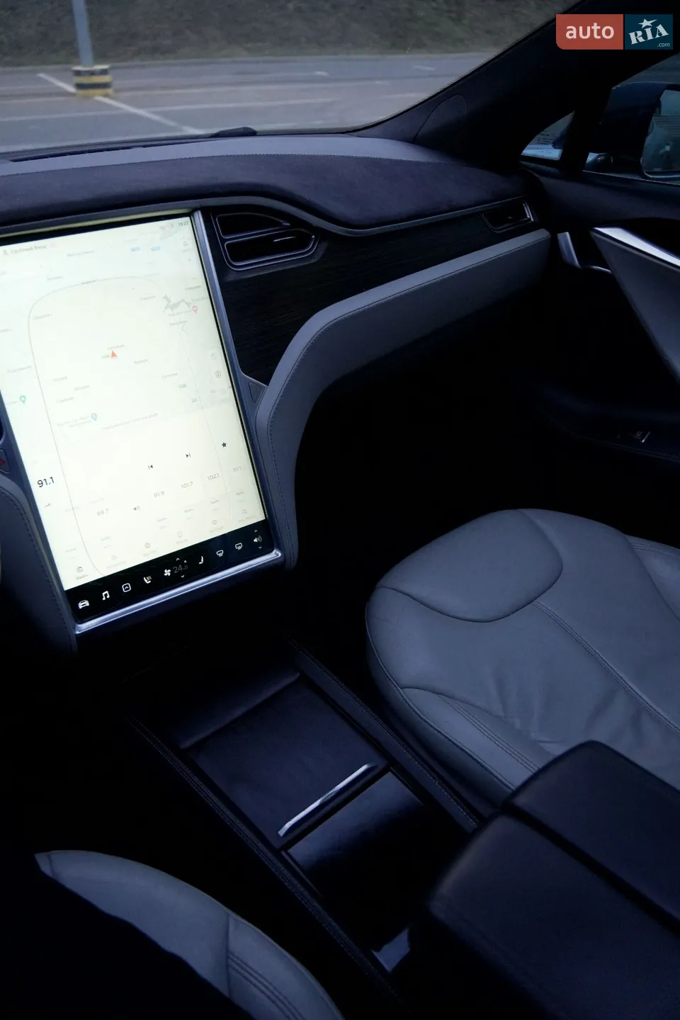 2015 Tesla Model S - мініатюра 18