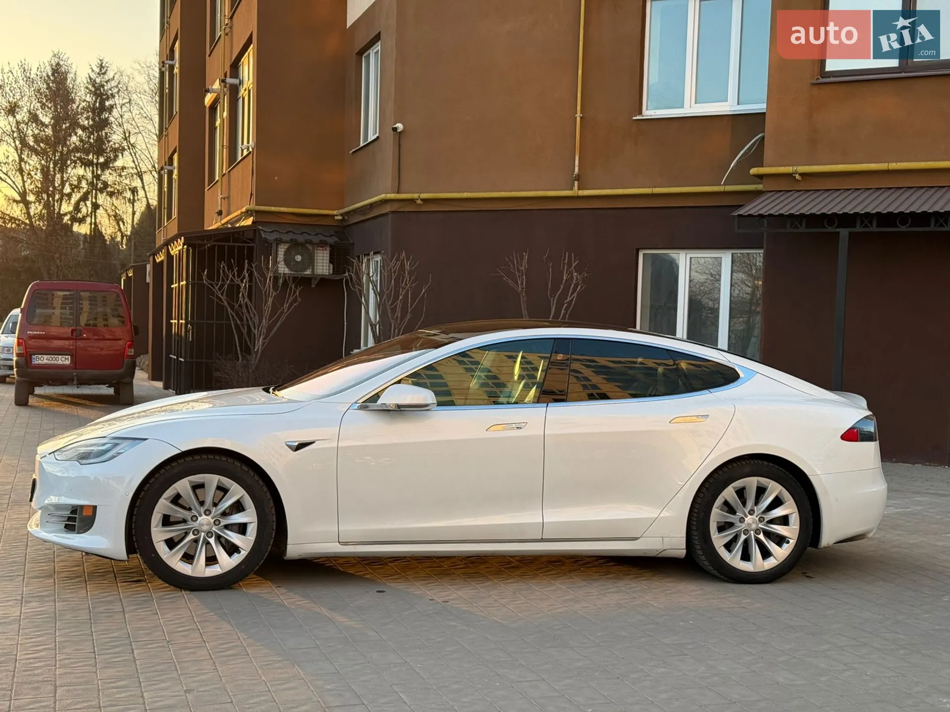 2017 Tesla Model S - мініатюра 6