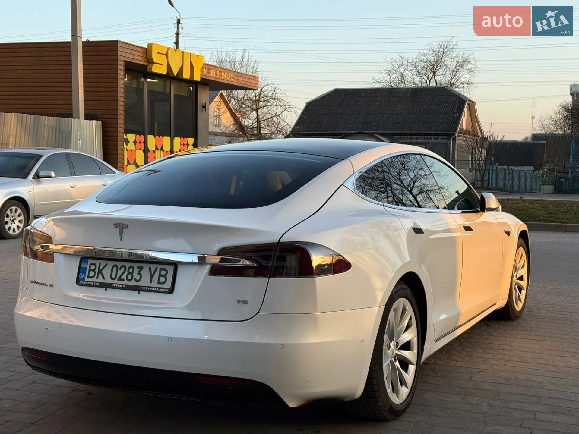 2017 Tesla Model S - мініатюра 11