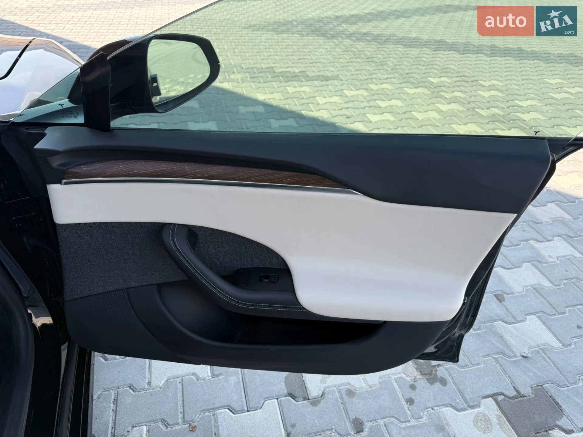 2021 Tesla Model S - мініатюра 33