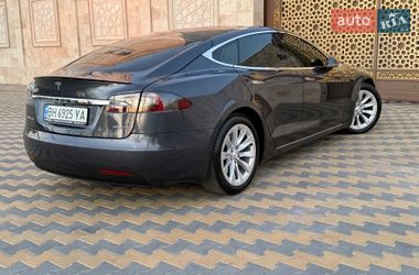 Ліфтбек Tesla Model S 2017 в Одесі фото 35 Ліфтбек Tesla Model S 2017 в Одесі