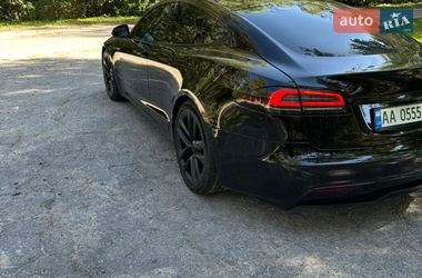 Лифтбек Tesla Model S 2022 в Киеве