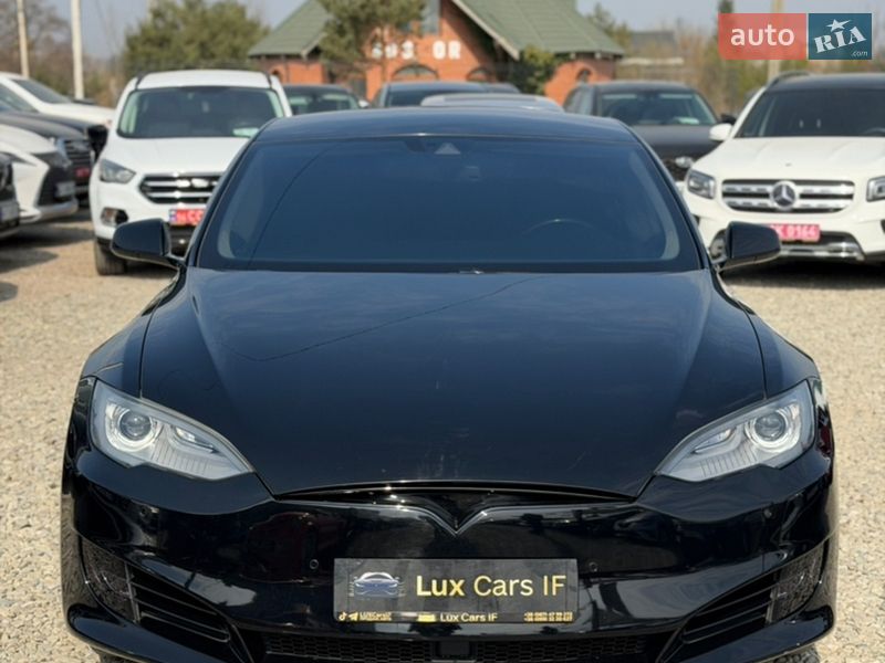 Ліфтбек Tesla Model S 2014 в Івано-Франківську фото 29 Ліфтбек Tesla Model S 2014 в Івано-Франківську
