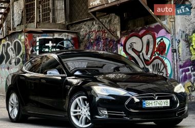 Ліфтбек Tesla Model S 2014 в Одесі