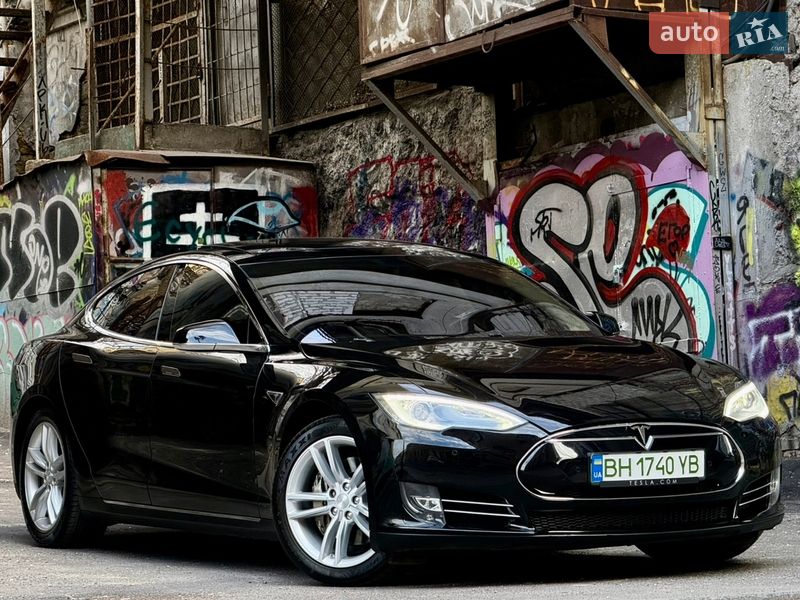 Лифтбек Tesla Model S 2014 в Одессе фото 7 Лифтбек Tesla Model S 2014 в Одессе