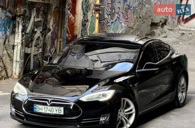 Ліфтбек Tesla Model S 2014 в Одесі