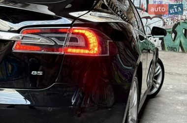 Ліфтбек Tesla Model S 2014 в Одесі