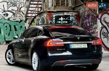Ліфтбек Tesla Model S 2014 в Одесі