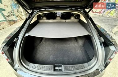 Ліфтбек Tesla Model S 2014 в Одесі