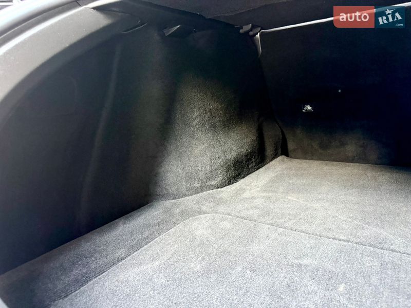 Лифтбек Tesla Model S 2014 в Одессе фото 60 Лифтбек Tesla Model S 2014 в Одессе