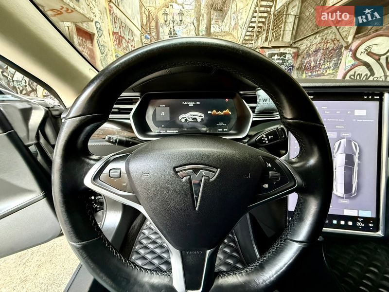 Лифтбек Tesla Model S 2014 в Одессе фото 93 Лифтбек Tesla Model S 2014 в Одессе