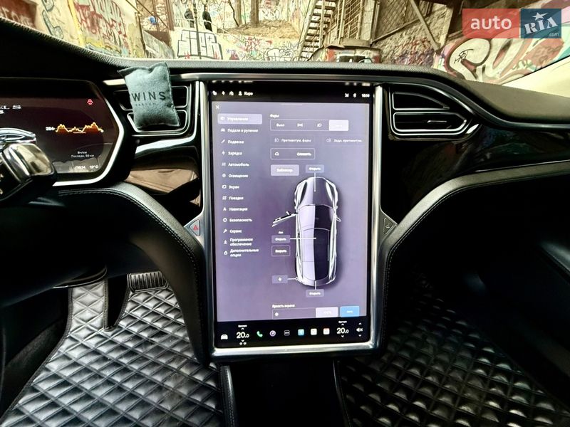 Лифтбек Tesla Model S 2014 в Одессе фото 94 Лифтбек Tesla Model S 2014 в Одессе