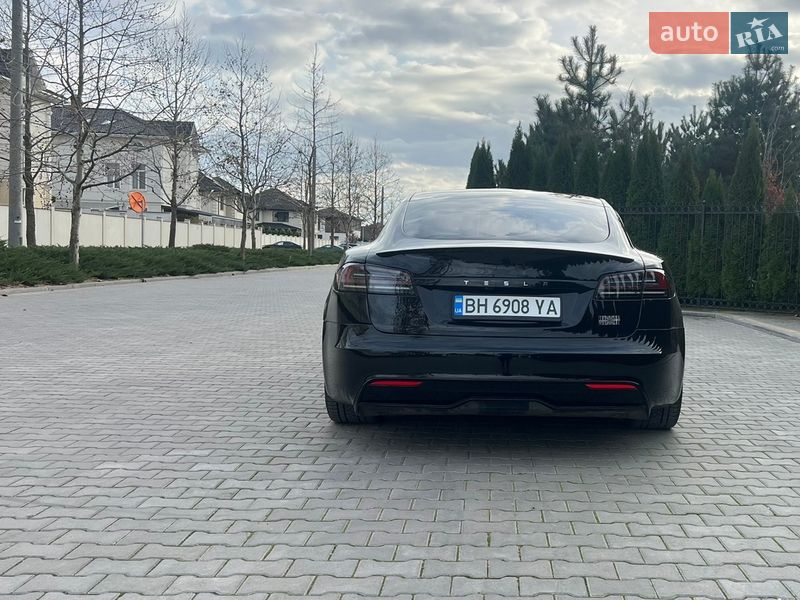 Ліфтбек Tesla Model S 2023 в Одесі
