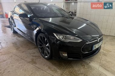 Ліфтбек Tesla Model S 2014 в Миколаєві