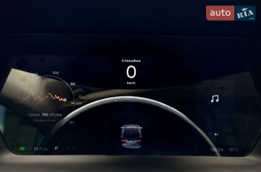 Ліфтбек Tesla Model S 2015 в Миколаєві